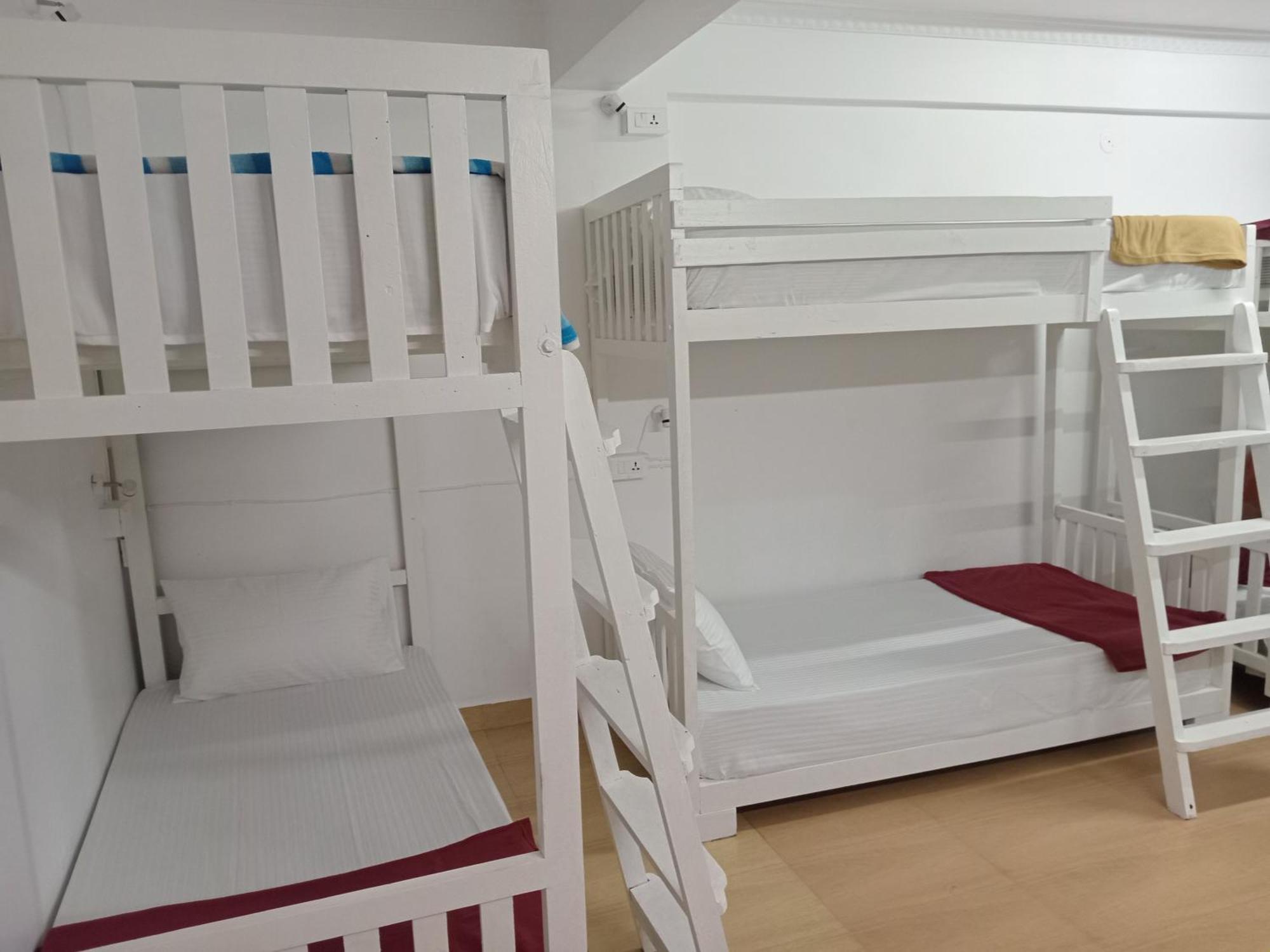 Xhostel Hostel Kochi ภายนอก รูปภาพ