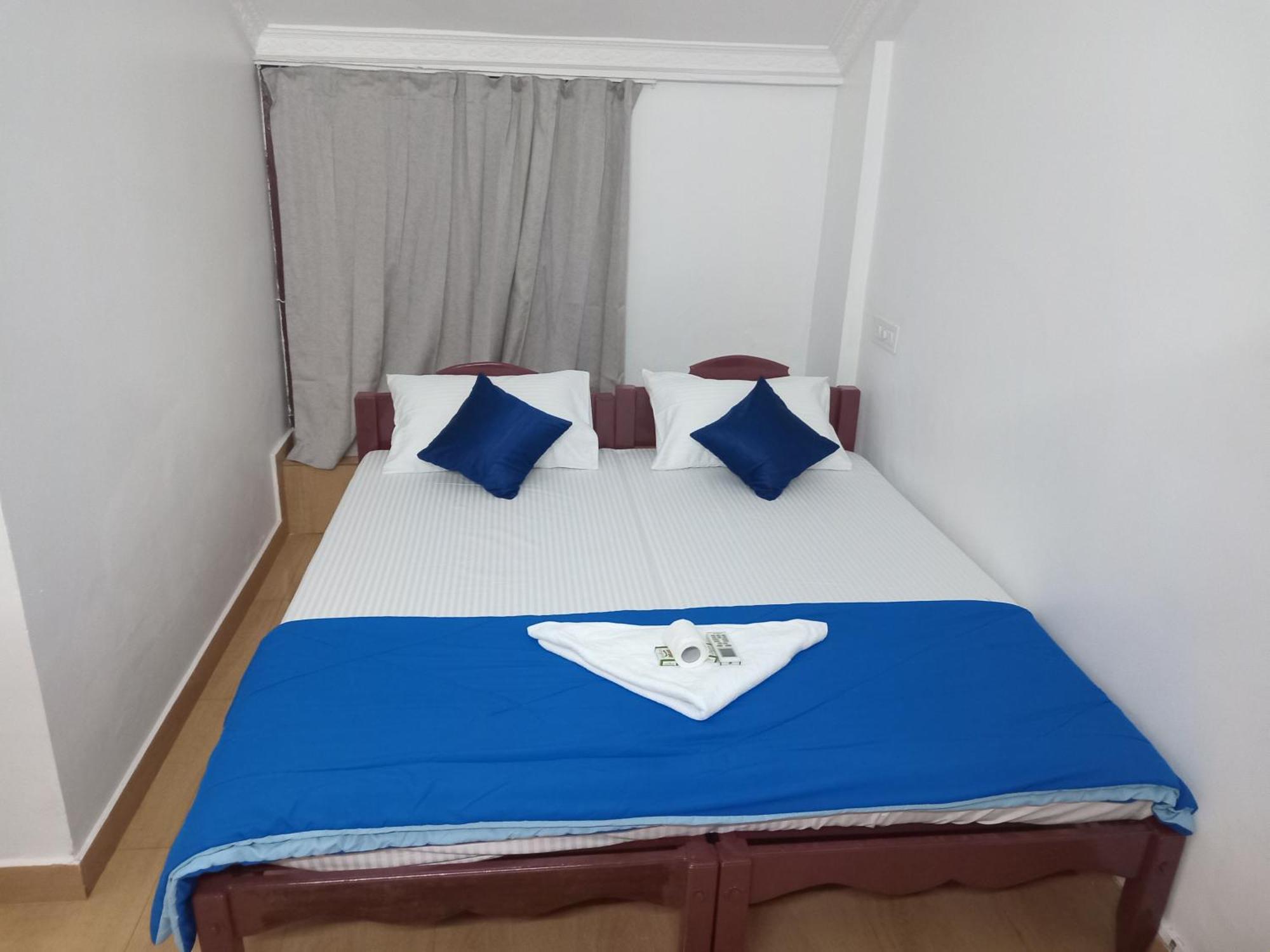 Xhostel Hostel Kochi ภายนอก รูปภาพ