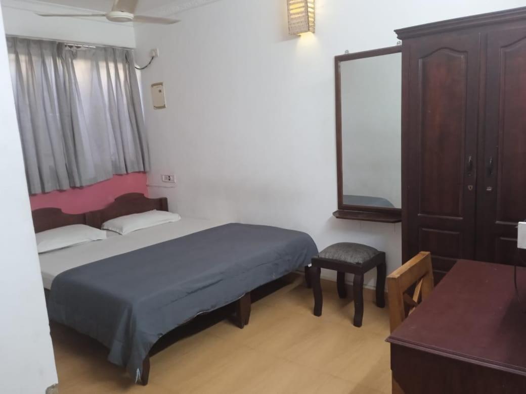 Xhostel Hostel Kochi ภายนอก รูปภาพ